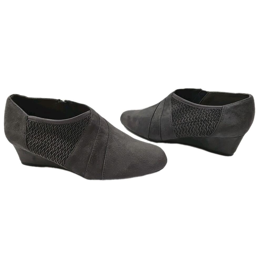 Impo ~Woman Size 8~ Gray Stretch Memory Foam Booties NWOB.